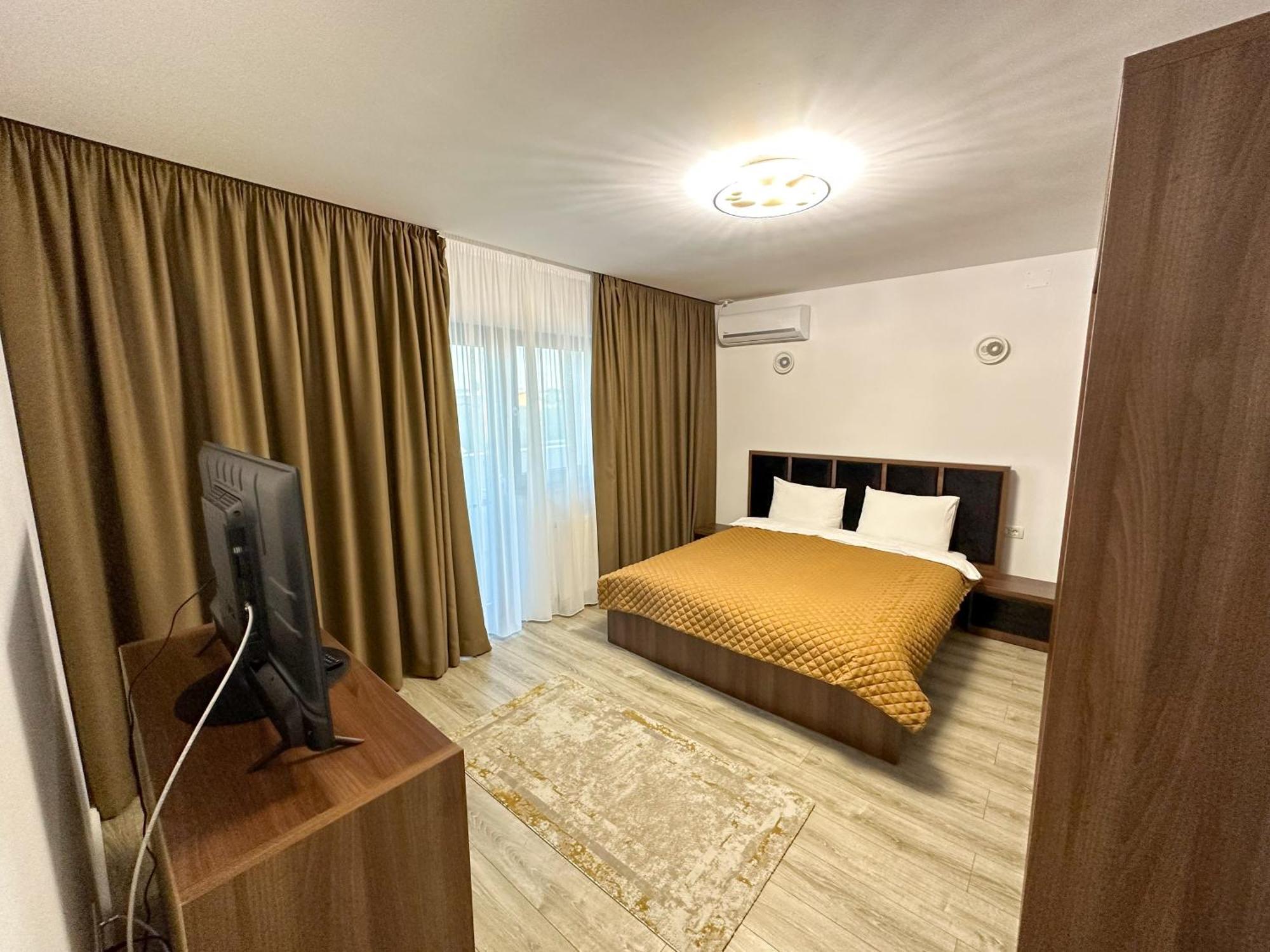 Zim Family Airport Apartment Otopeni Exterior photo
